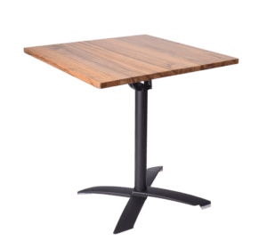 Houten tafel met zwart onderstel, geschikt voor horeca en kantoren.