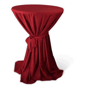 Tafeltje met rode stof en elegante uitstraling voor evenementen.