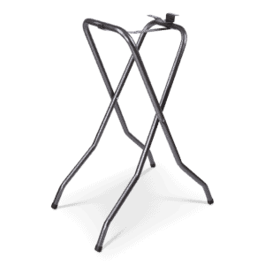 Stevige metalen houder voor rollator of wandelstok, geschikt voor veilig gebruik.